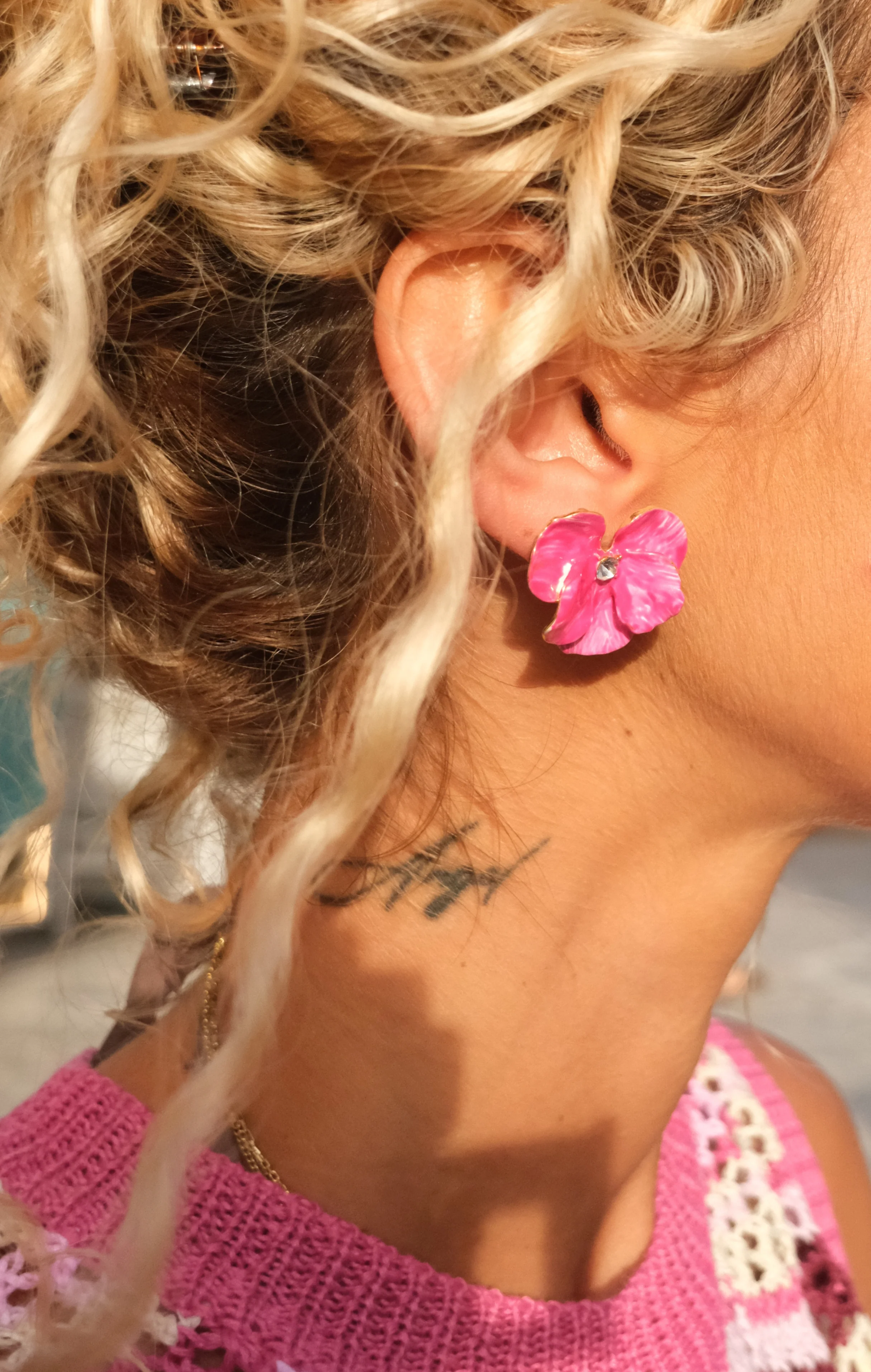 Pink Hibiscus Hues Earrings - Image 2